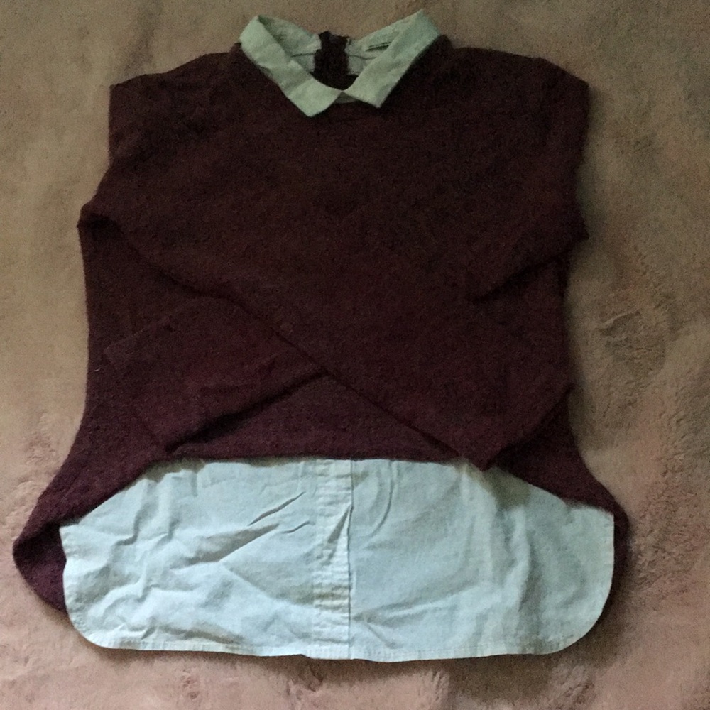 V neck top Burgundy/blue